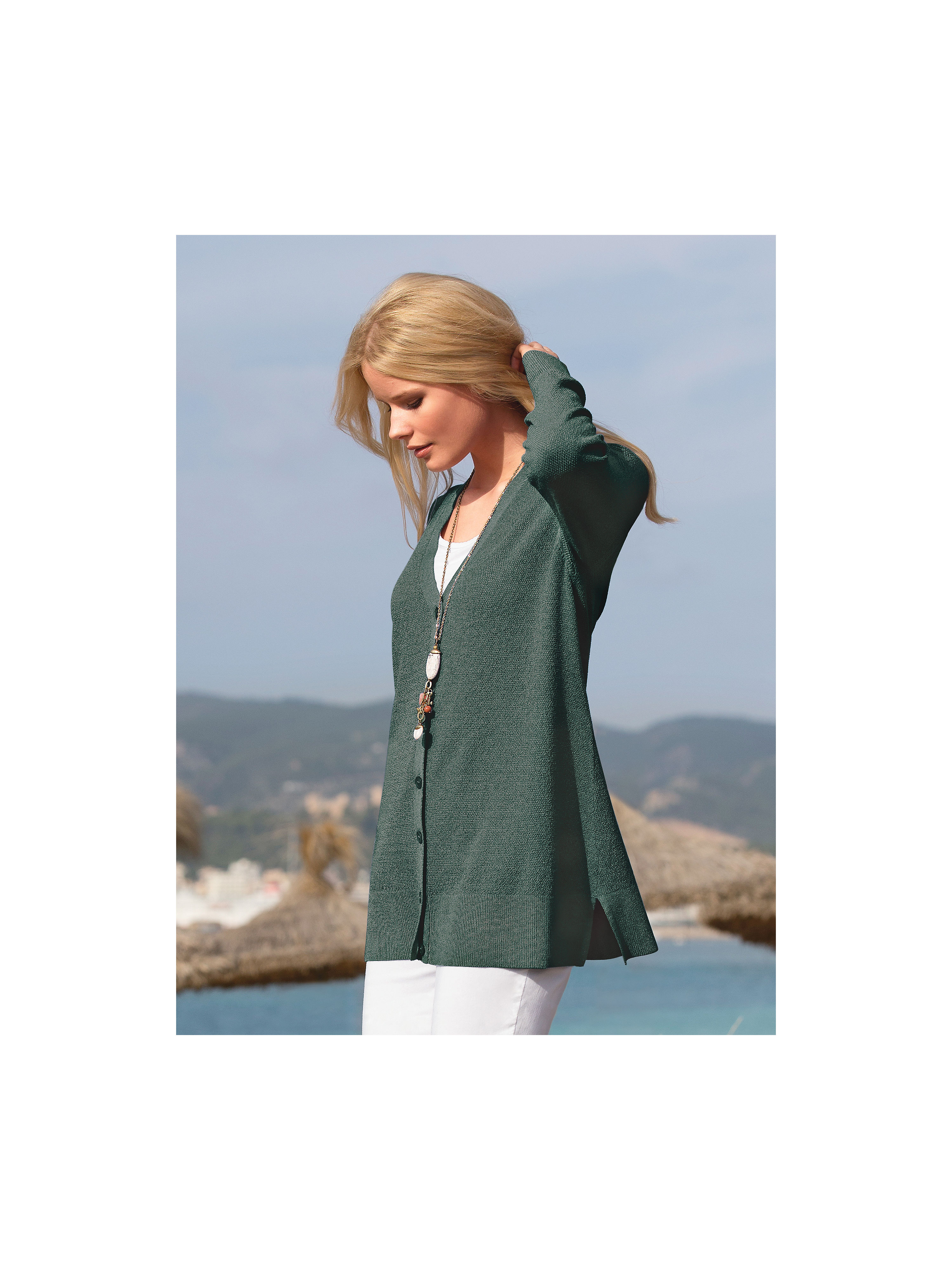 Image of V-neck cardigan Peter Hahn green