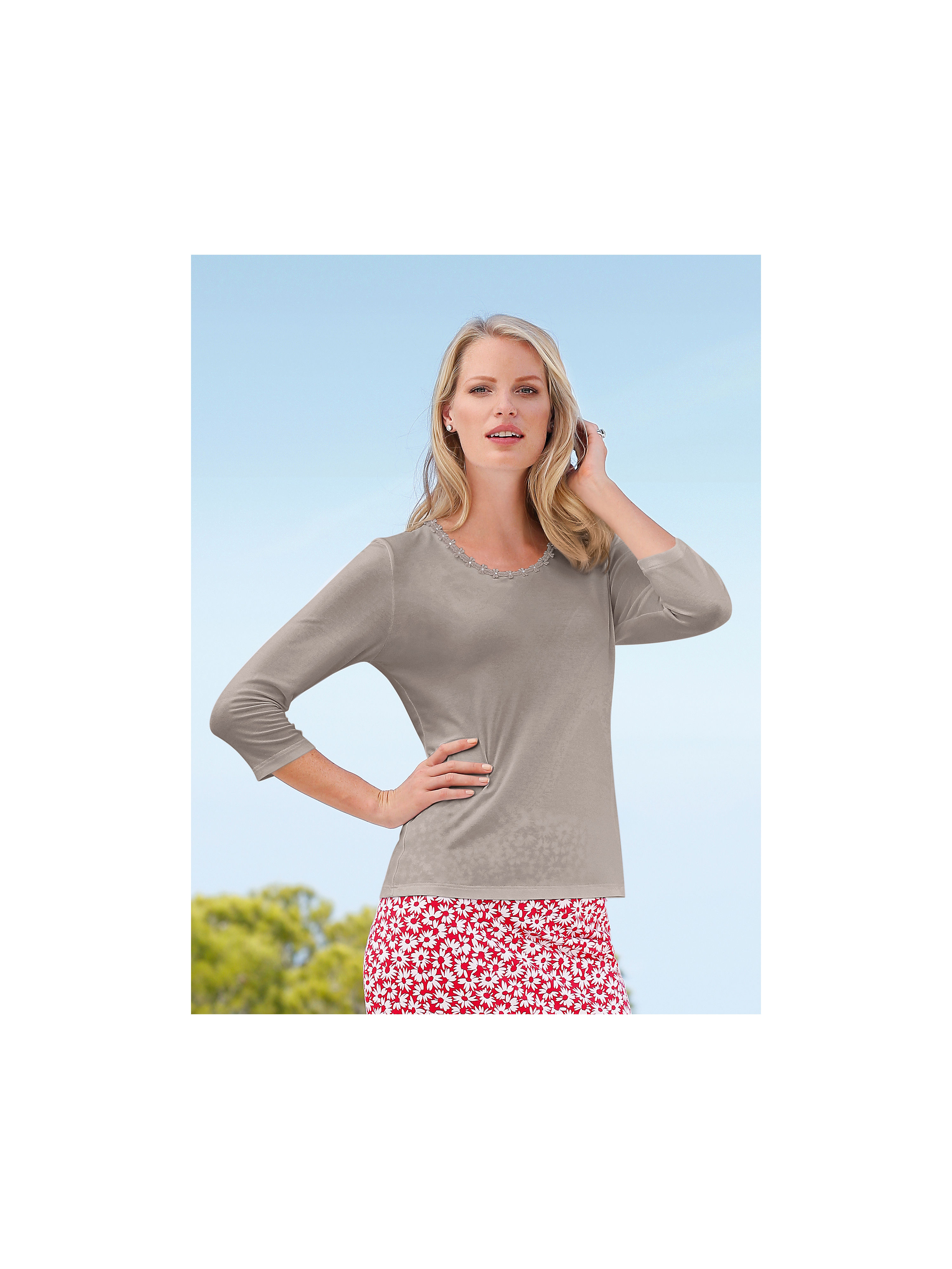 Image of Round neck top Efixelle beige size: 12