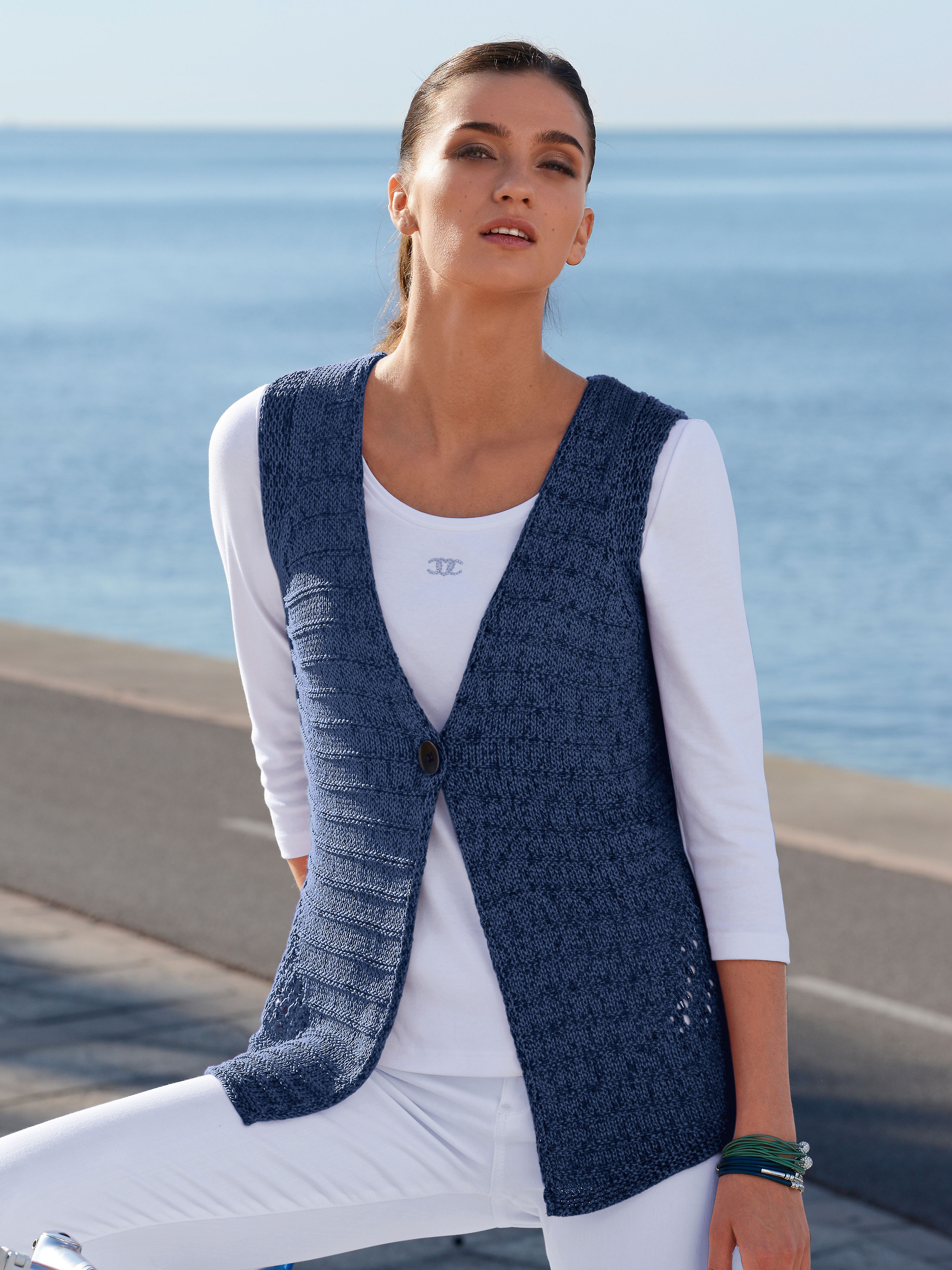 Image of Knitted waistcoat Peter Hahn blue