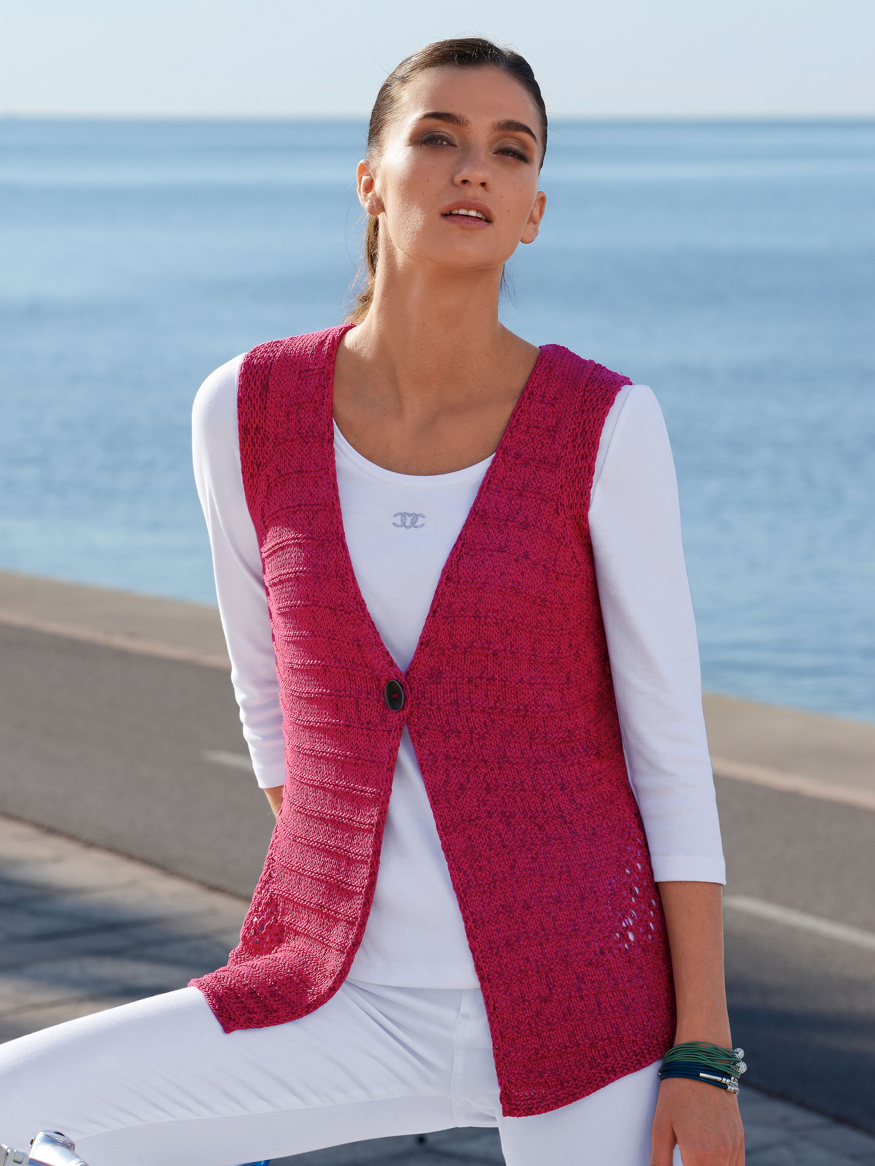 Image of Knitted waistcoat Peter Hahn bright pink