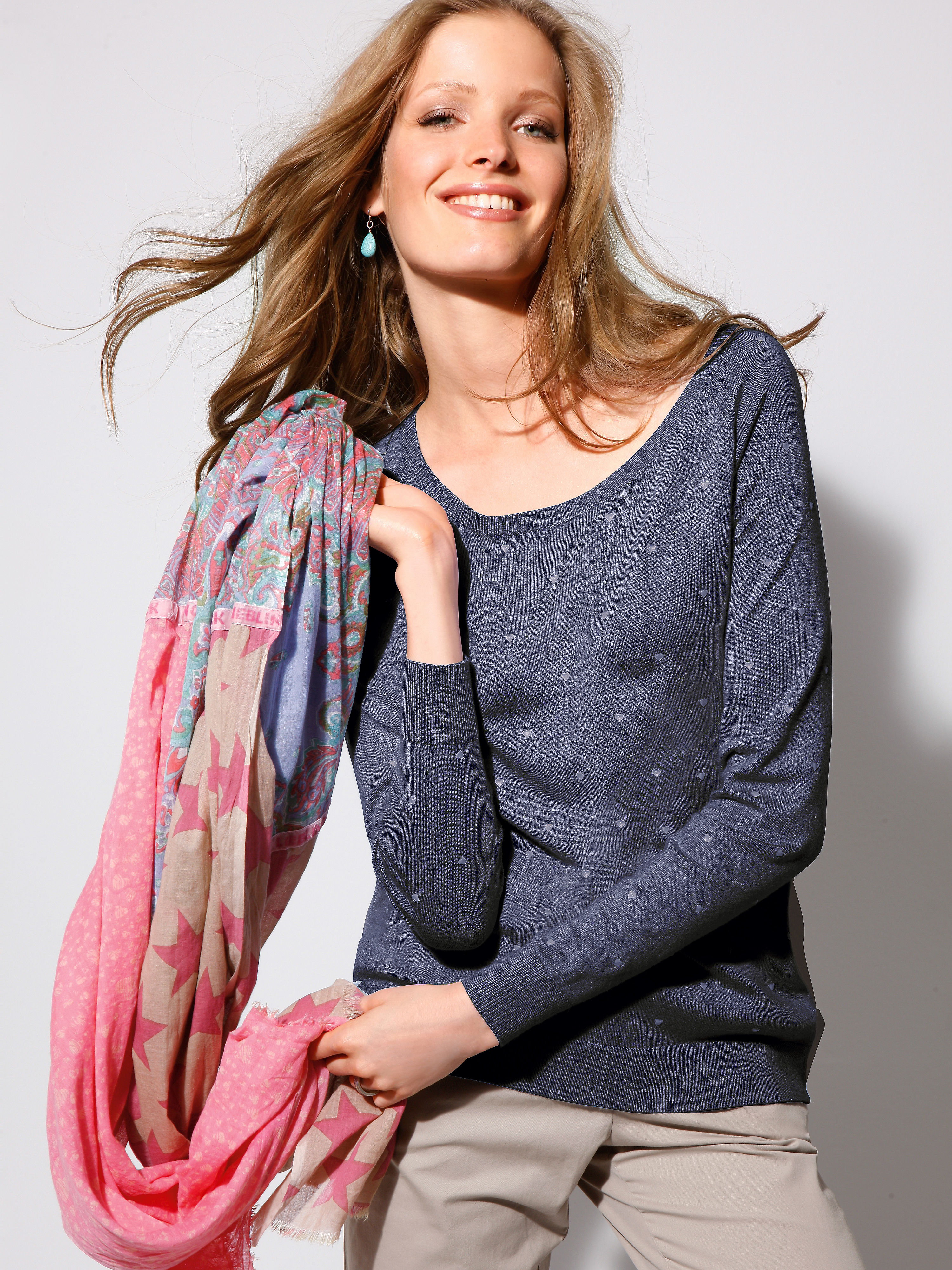 Image of Round neck jumper LIEBLINGSSTÜCK blue