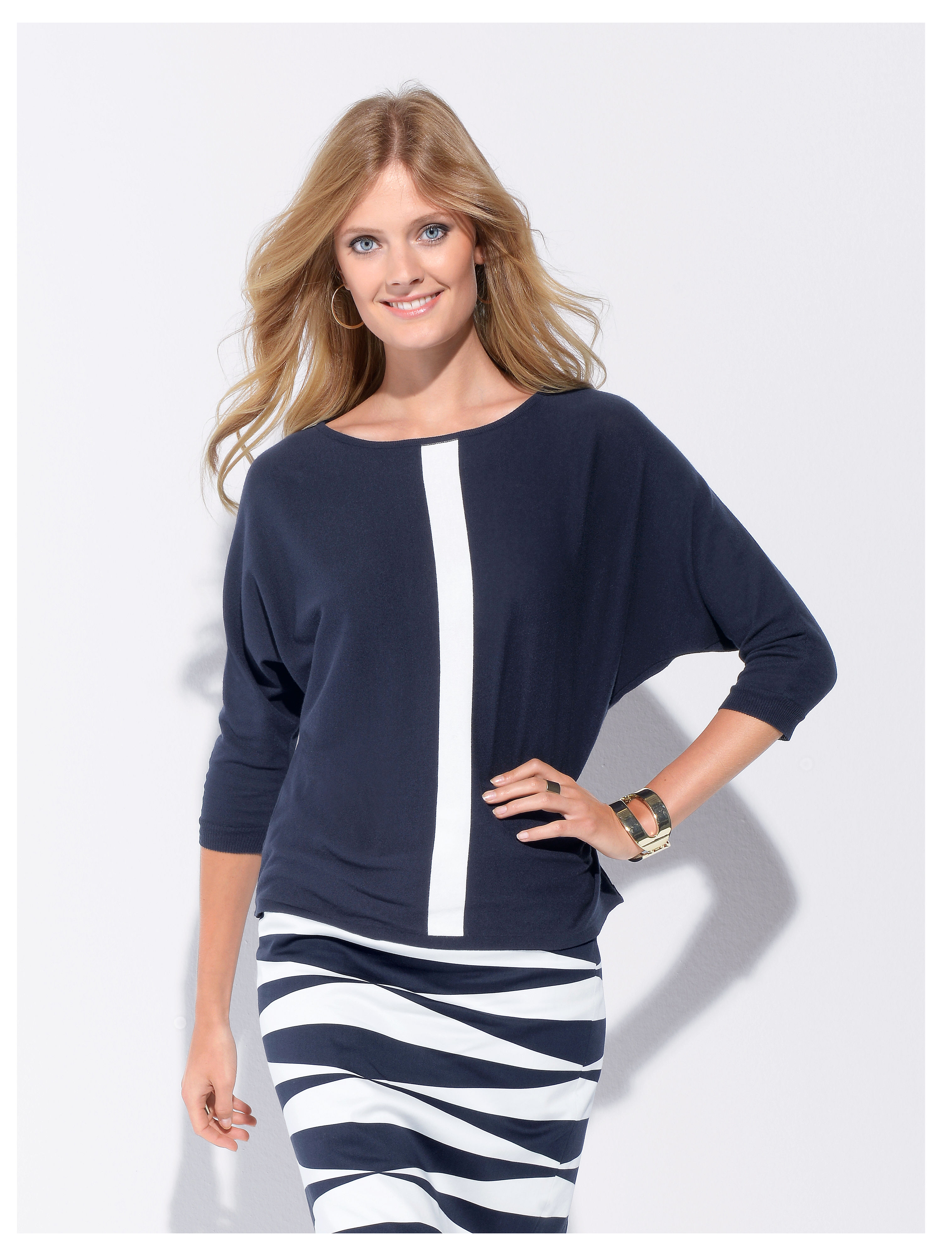 Image of Round neck pullover with 3/4-length sleeves Laurèl multicoloured