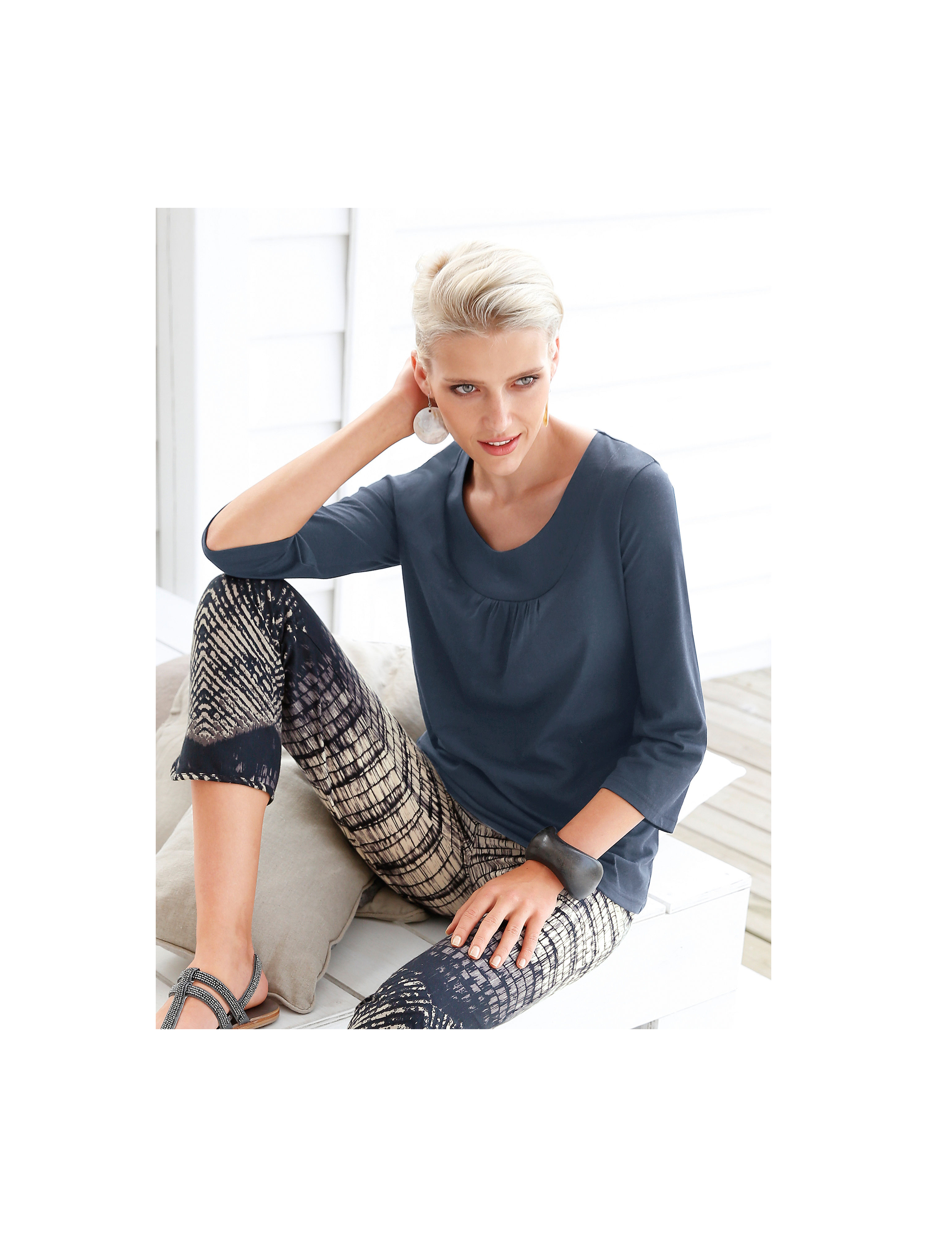 Image of Round neck top with 3/4-length sleeves Green Cotton grey