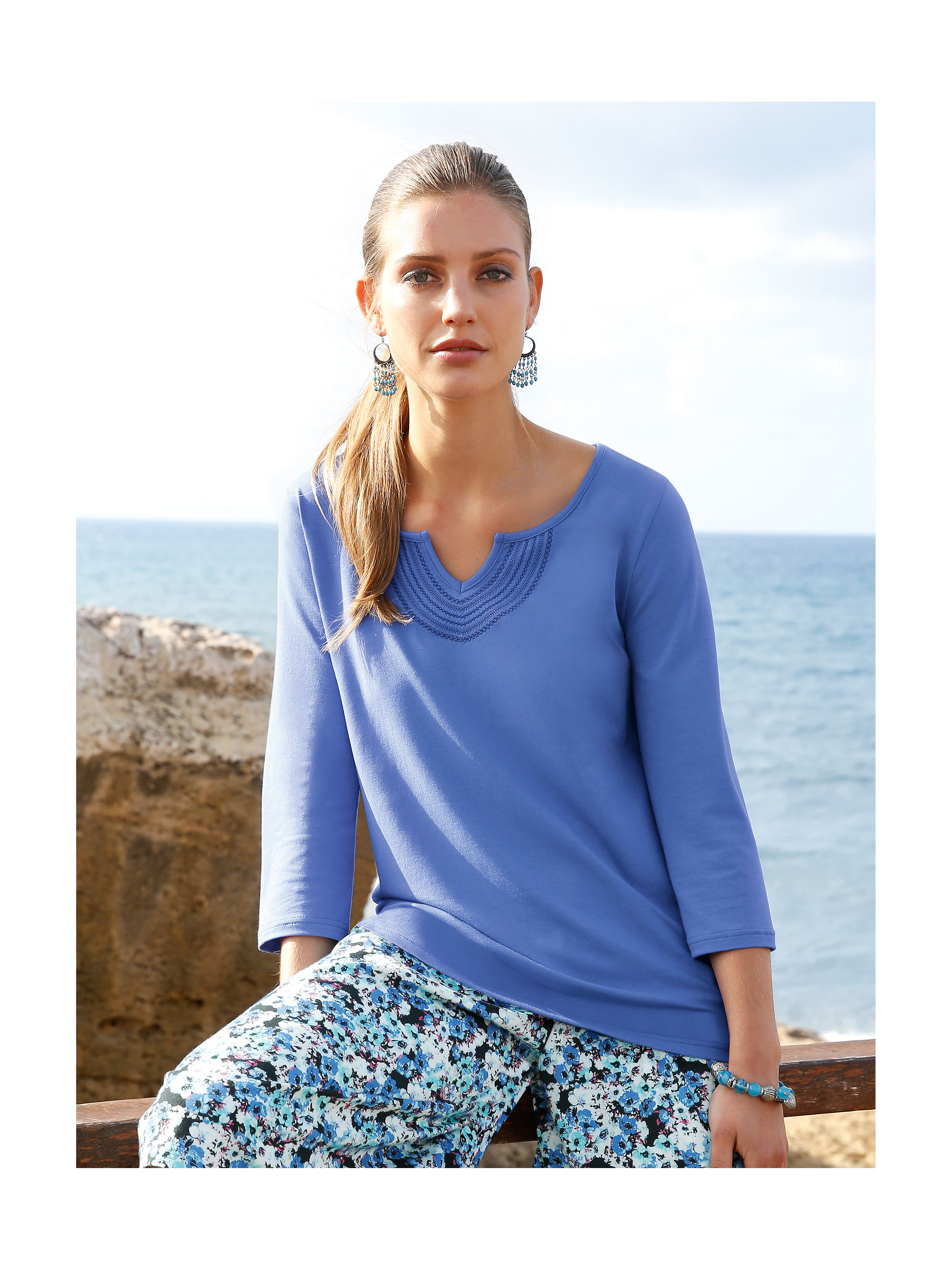 Image of Top with 3/4-length sleeves Green Cotton blue