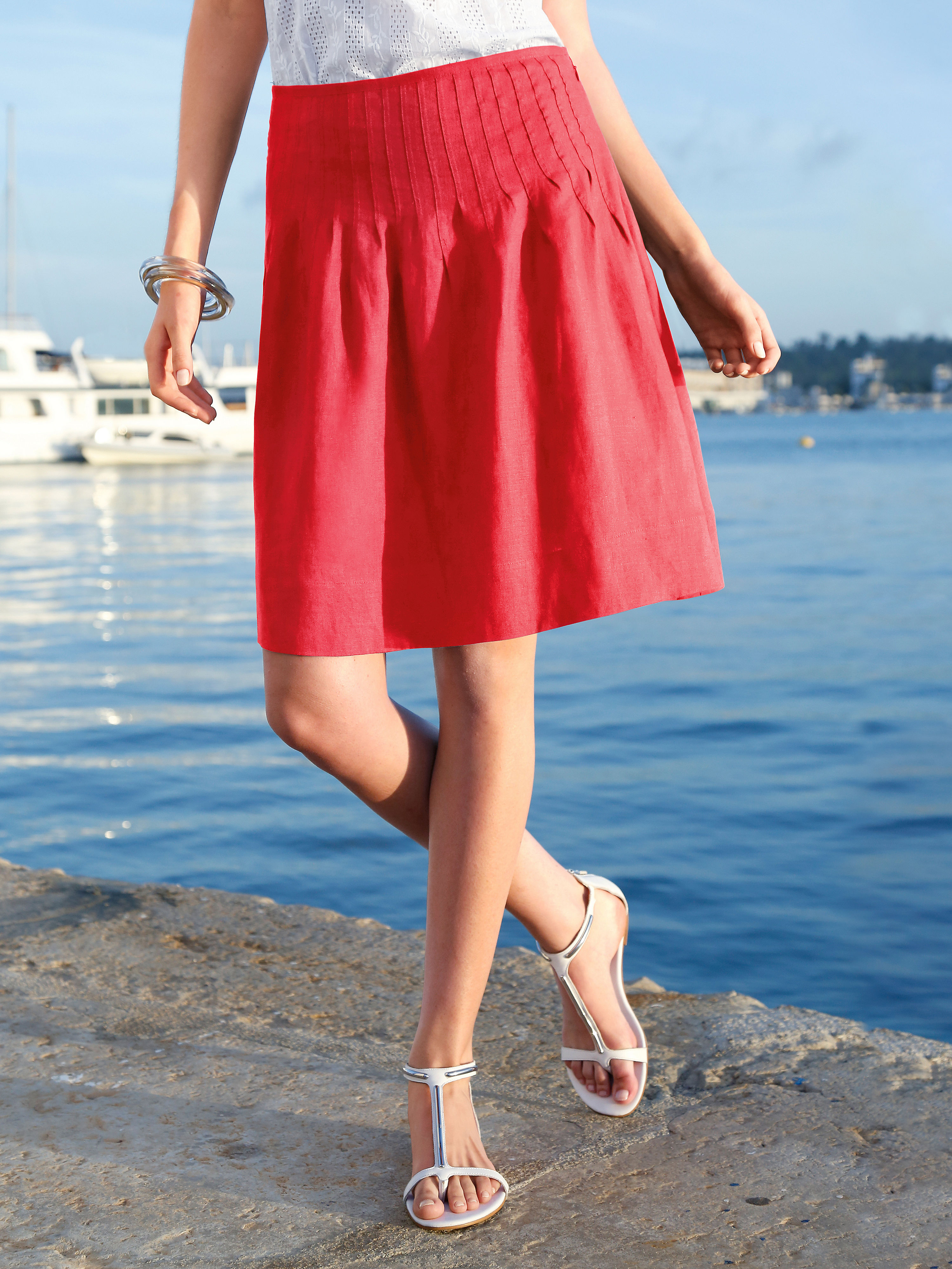 Image of Skirt Peter Hahn red